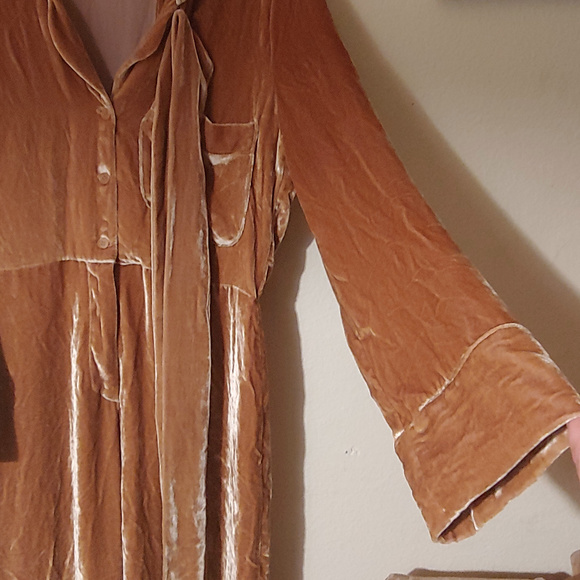 Reformation Velvet Jumpsuit NWOT - Picture 4 of 8